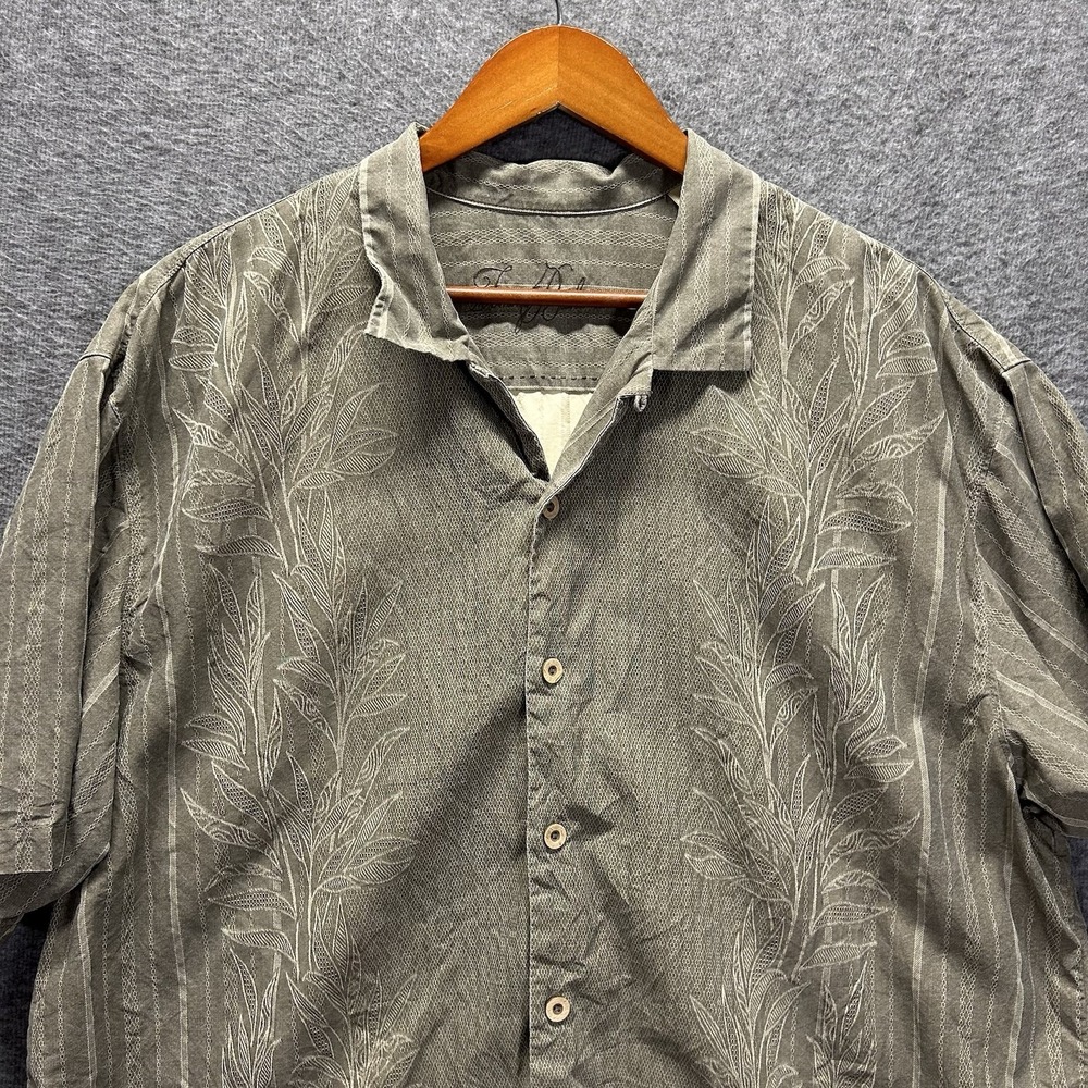 Tommy‎ Bahama XL Silk Button Down Shirt Green Floral Tropical Menswear
